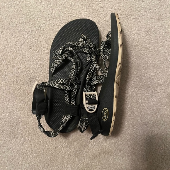 Chacos, size 7 women’s - Picture 2 of 2